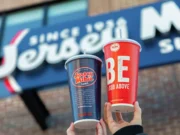 В Коннектикуте откроются еще шесть ресторанов Jersey Mike’s; в Нагатаке — в декабре